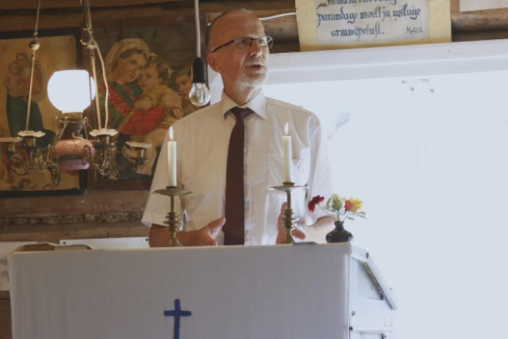 A former clergyman who took nude photos of boys is accused of new sexual crimes