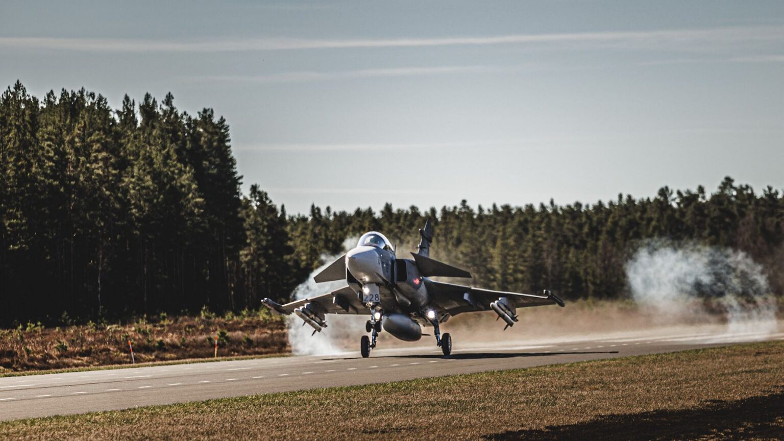 Zelenskyy visits Sweden – Ukraine to receive Swedish 16 JAS 39 Gripen C/D aircraft Zelenskyy visits Sweden – Ukraine to receive Swedish 16 JAS 39 Gripen C/D aircraft