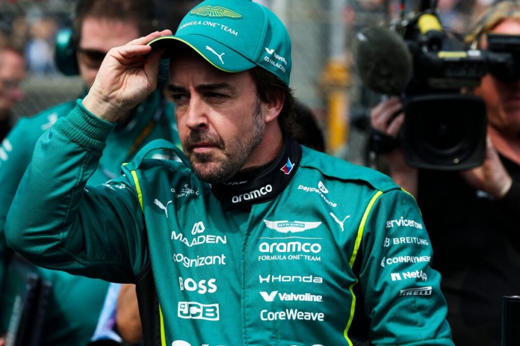 F1 legend Fernando Alonso receives help from Monaco locals after $10m supercar mishap Fernando Alonso, Aston Martin, Japan, 2026