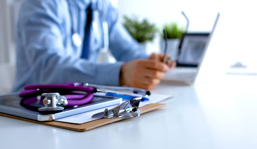 Risk of shortages?: New GPs seek better work/life balance, work fewer hours Risk of shortages?: New GPs seek better work/life balance, work fewer hours