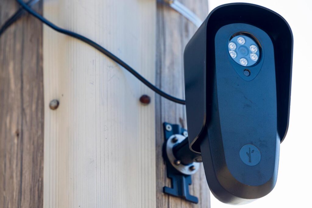Records show Cleveland’s Flock cameras used for immigration searches. City says Flock accidentally connected drones to the network Records show Cleveland’s Flock cameras used for immigration searches. City says Flock accidentally connected drones to the network