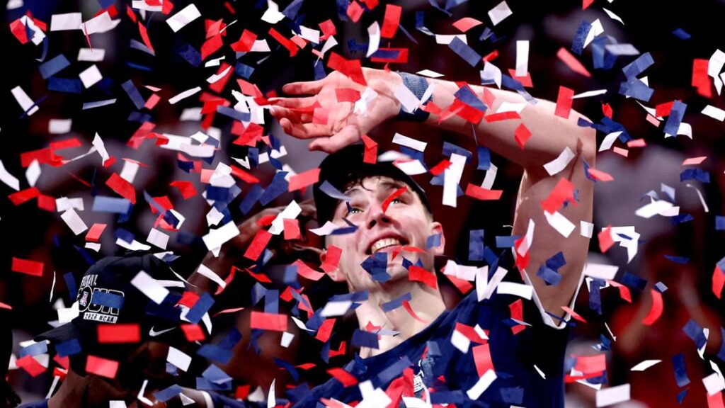U of A men’s basketball to head to Lithuania in August U of A men's basketball to head to Lithuania in August