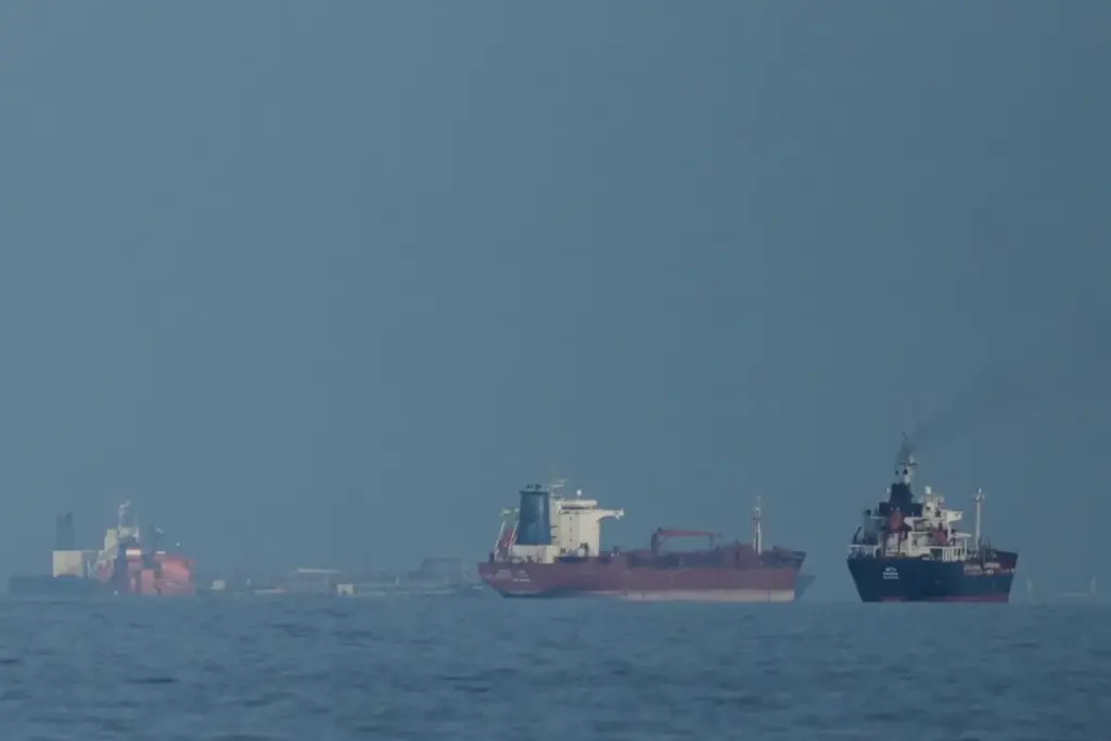 Estonia considers sending military contingent to Strait of Hormuz Estonia considers sending military contingent to Strait of Hormuz