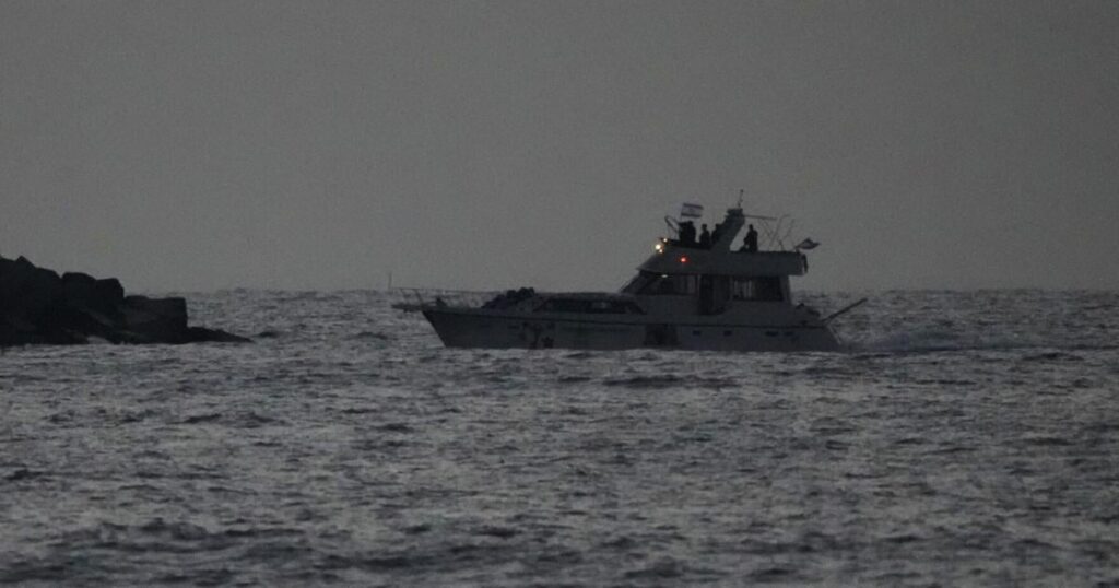 Israel begins deporting hundreds of flotilla activists | News Israel begins deporting hundreds of flotilla activists | News
