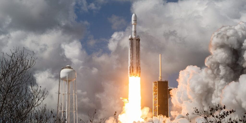 SpaceX IPO Filing Reveals Elon Musk’s Space Economy Vision SpaceX IPO Filing Reveals Elon Musk's Space Economy Vision