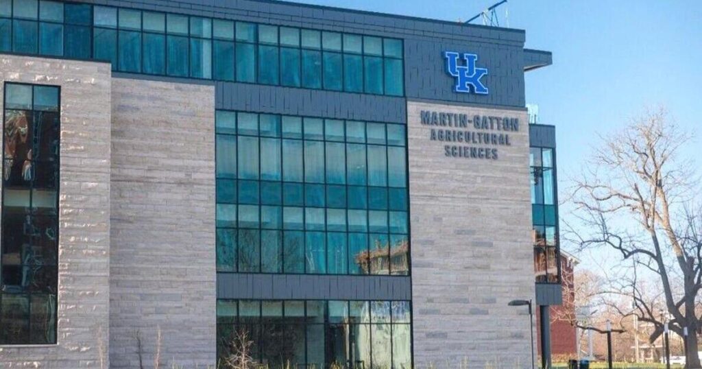 UK dedicates Agricultural Sciences Building | State