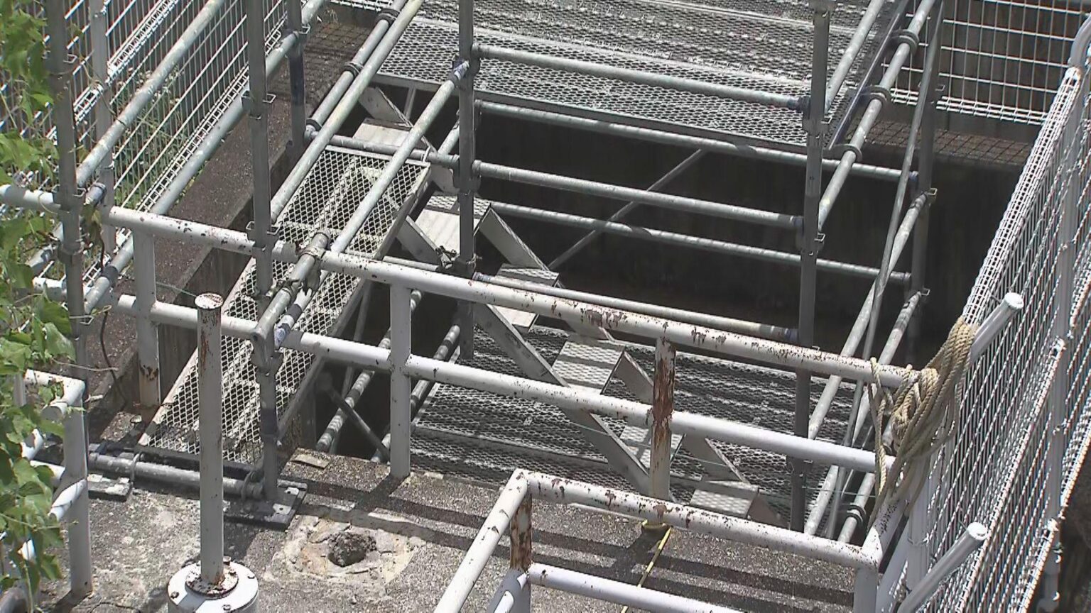 Two killed as cement floods 12-metre-deep underground pipe in Kusatsu Shiga, both victims Vietnamese men believed to be Technical Intern Training Program trainees