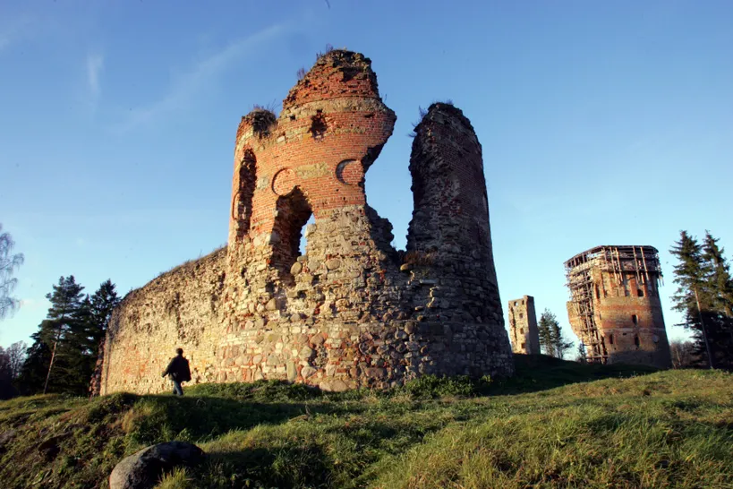 Ruins of the Vastseliina castle in South-East Estonia.