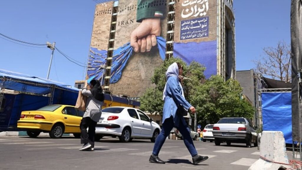 Iranians smuggle messages to ‘Post’ begging Donald Trump to return to war The Jerusalem Post - Israel News