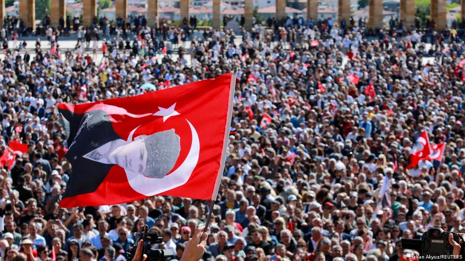 Turkey: Ousted CHP leader draws thousands for Ankara rally Turkey: Ousted CHP leader draws thousands for Ankara rally