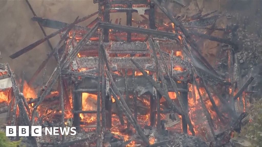 Sacred hall housing Japan’s ‘eternal flame’ destroyed by fire Sacred hall housing Japan's 'eternal flame' destroyed by fire