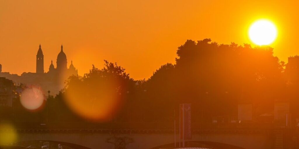 Saharan sand to turn skies orange in western France this weekend Saharan sand to turn skies orange in western France this weekend