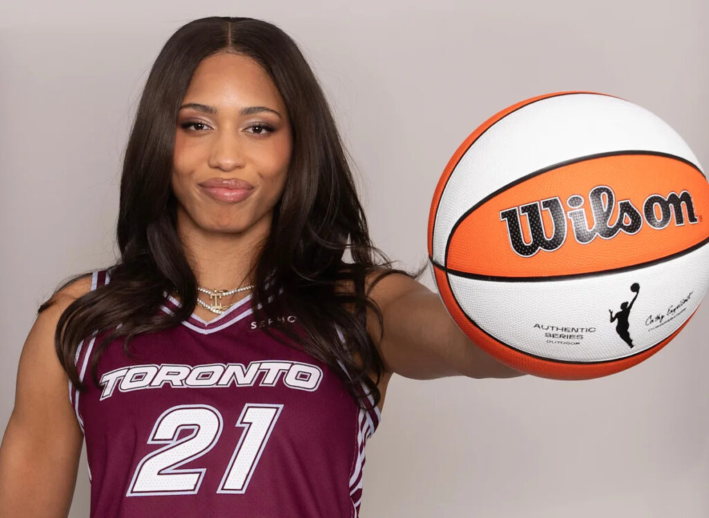 Former Lady Vol signs with WNBA expansion team