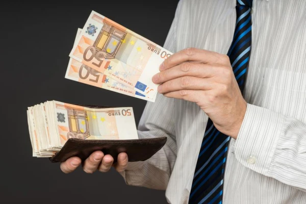 The Real Salaries in Latvia Compared to the Rest of Europe Have Been Revealed The Real Salaries in Latvia Compared to the Rest of Europe Have Been Revealed