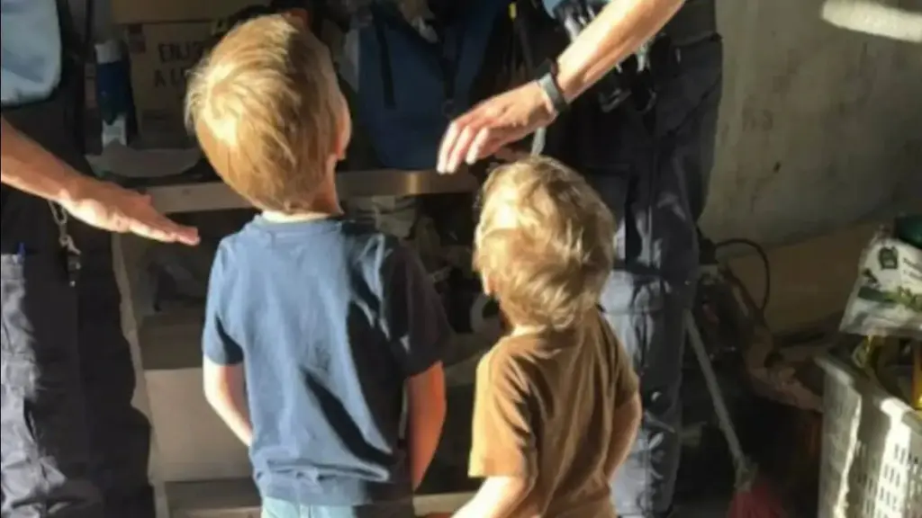 Alcacer do Sal, Portugal: Two French boys found on roadside after being allegedly abandoned by mum, step-dad Alcacer do Sal, Portugal: Two French boys found on roadside after being allegedly abandoned by mum, step-dad