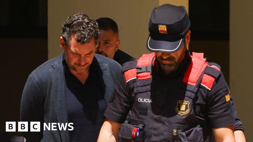 Son of Mango boss arrested over father's fatal fall from cliff – BBC Son of Mango boss arrested over father's fatal fall from cliff - BBC