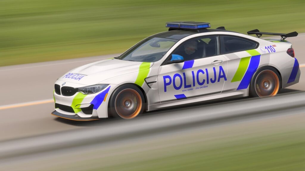 A police M4 competition was seen in Vaiňode