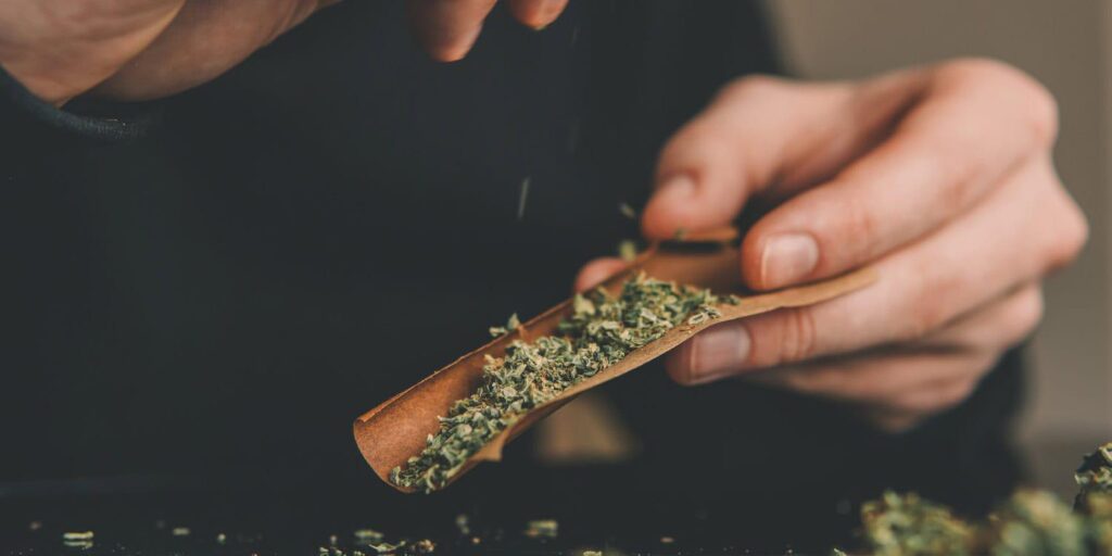 Study suggests that different substances have different associations with criminal behavior and police arrests. Psychedelics like psilocybin tend to be associated with lower rates of arrest, other substances like PCP and GHB show strong links to violent and non-violent crimes.