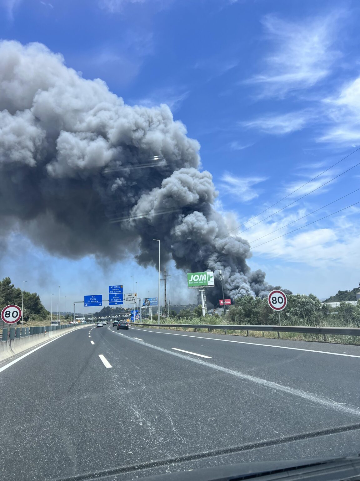 DHL Warehouse Fire – Alverca DHL Warehouse Fire - Alverca