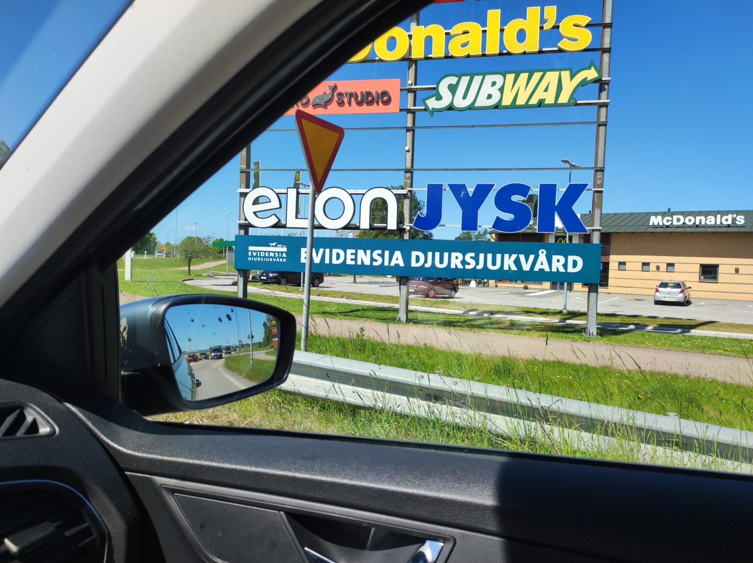 If Elon Musk were from Skåne then this is how his name would probably have been