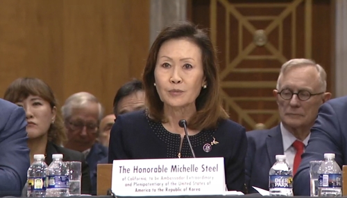 (LEAD) U.S. ambassador nominee pledges to ensure U.S. firms operating in S. Korea do not face discrimination