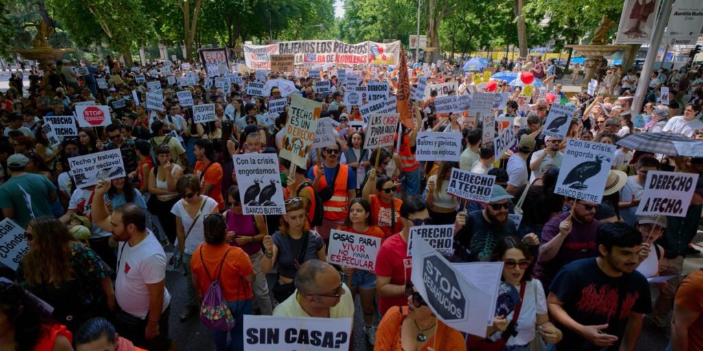 ‘We want neighbors, not tourists.’ Madrid’s renters march with message for the boom economy 'We want neighbors, not tourists.' Madrid's renters march with message for the boom economy