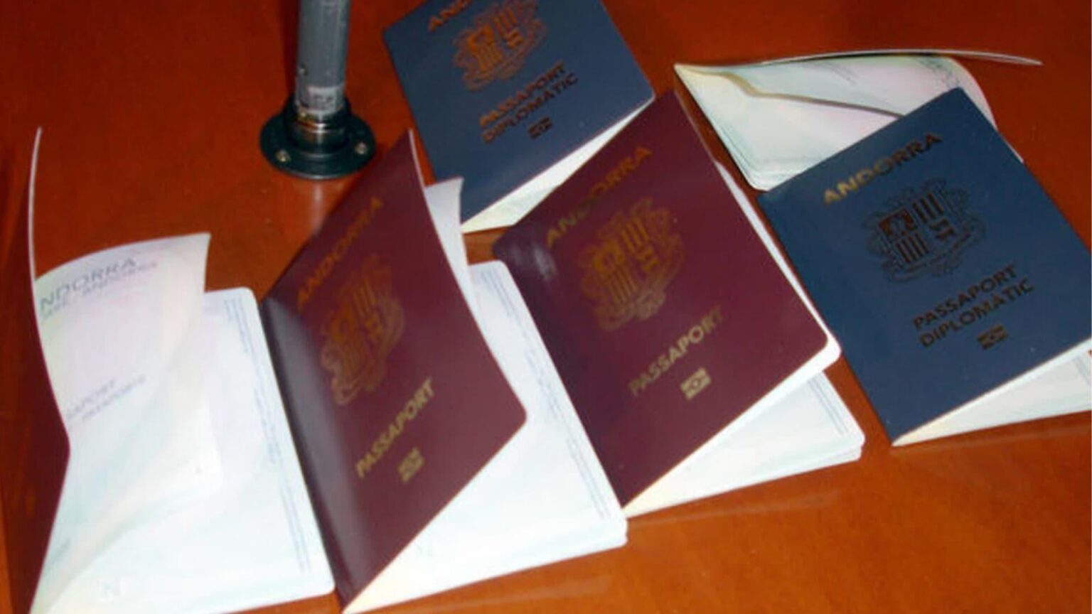 The red line that Andorra does not intend to cross: why the single passport remains untouchable The red line that Andorra does not intend to cross: why the single passport remains untouchable