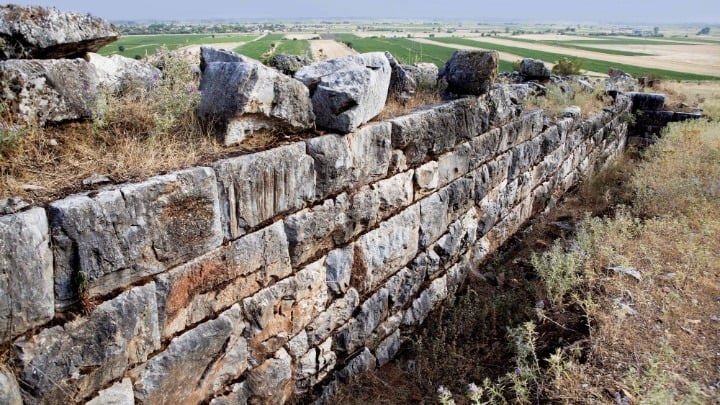 Greece Reawakens Ancient Pelinna, the Forgotten Citadel of Thessaly