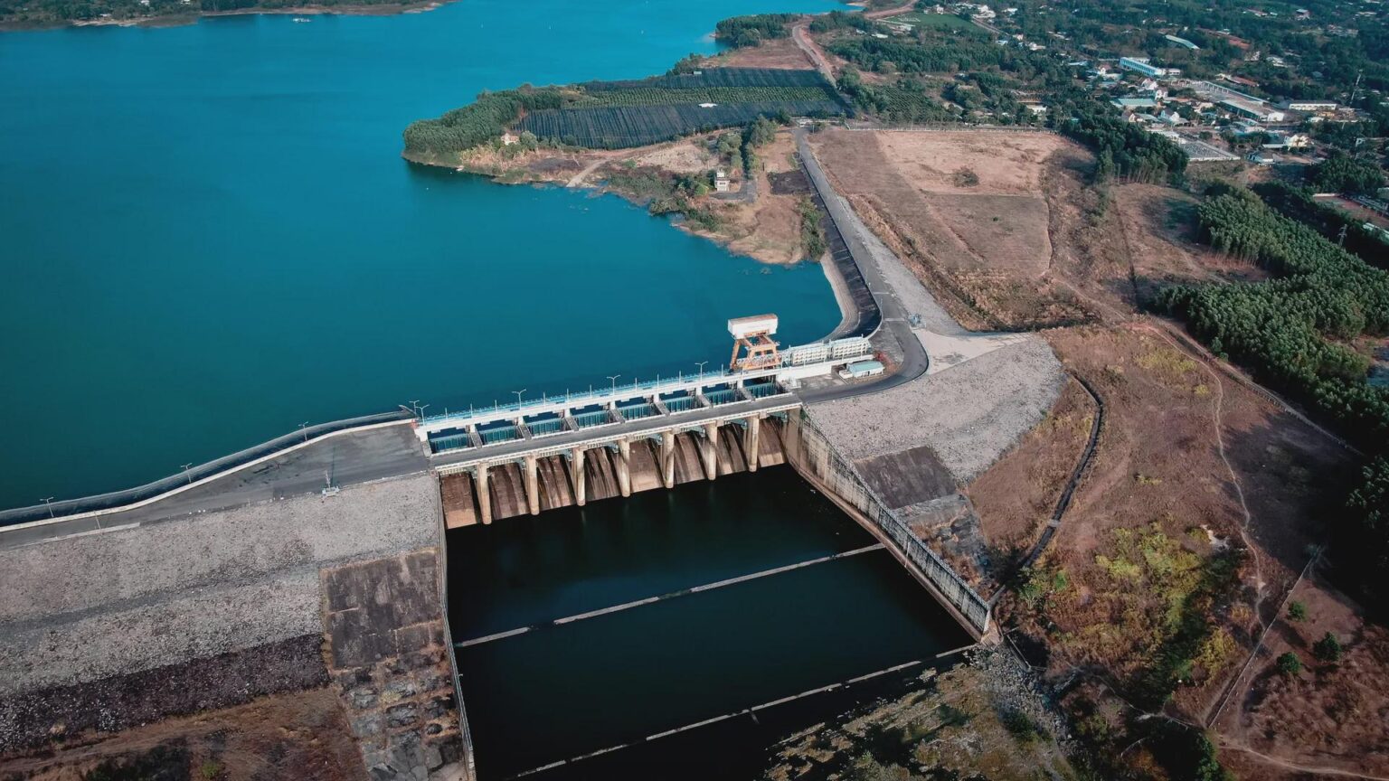 EDP ​​refuses to pay dam taxes. Municipalities are concerned