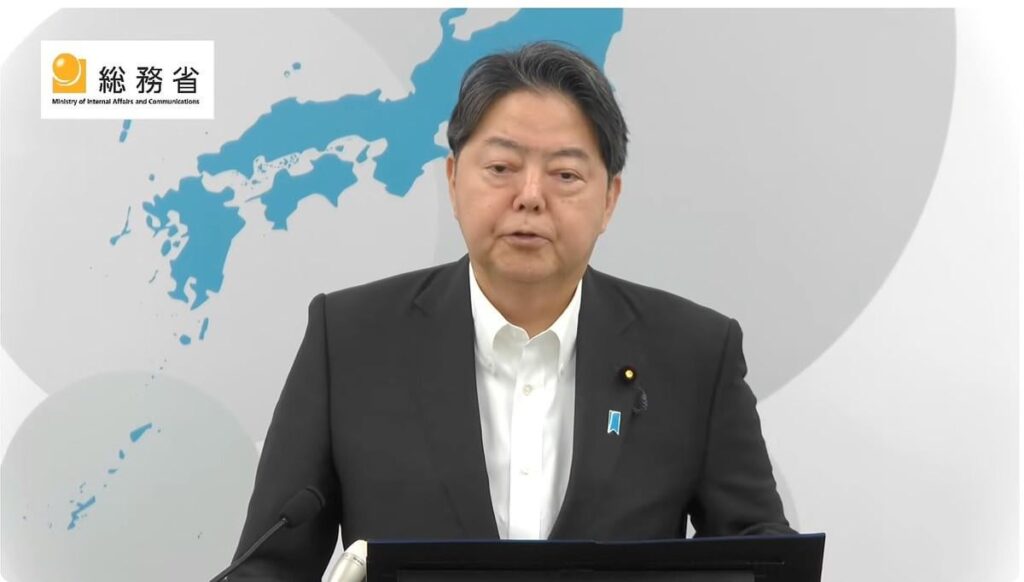 Takaichi administration will not take steps to reduce cell phone data plans as Suga did, Minister of Communications says "prices are at a level comparable to international standards".