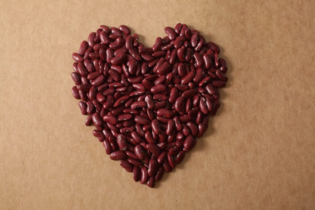 The one food all cholesterol experts want you to eat Red beans arranged into a heart