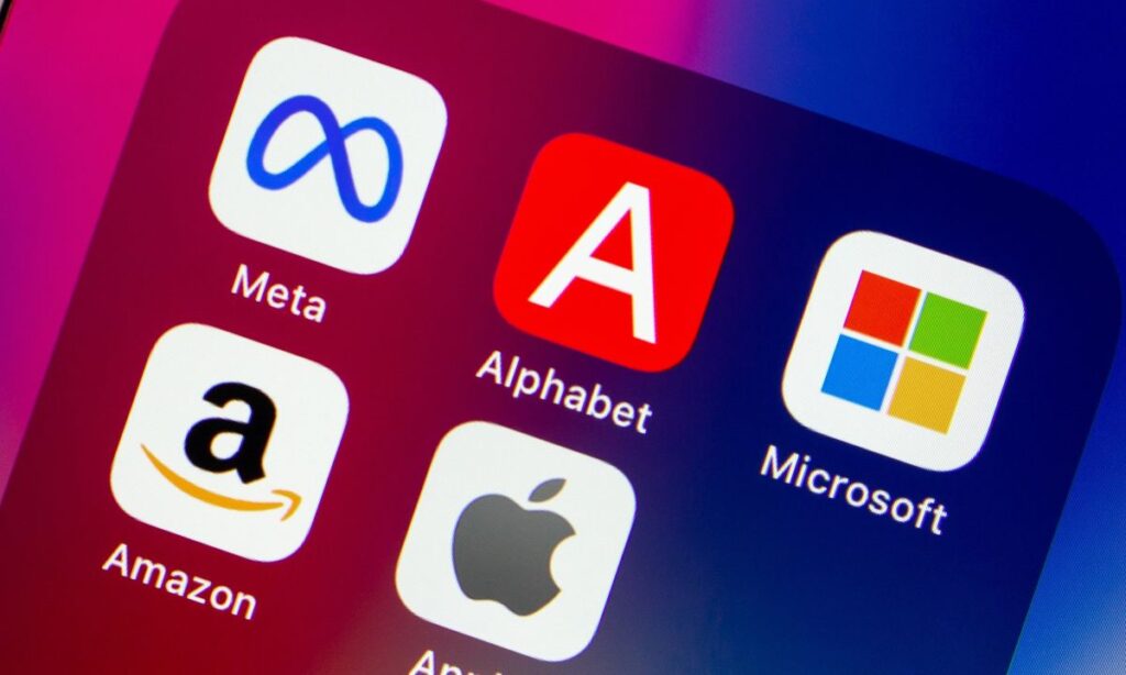 Big Tech cash flow