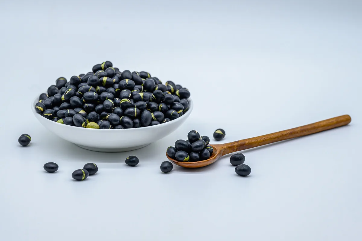 A bowl of black beans