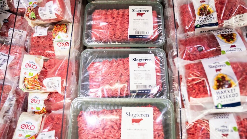 Meat, meat and more meat: Danes eat much more meat than recommended