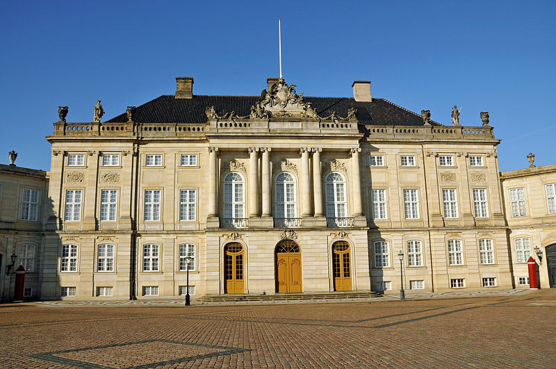 Queen Margrethe II of Denmark undergoes angioplasty procedure in hospital | IceNews item-thumbnail