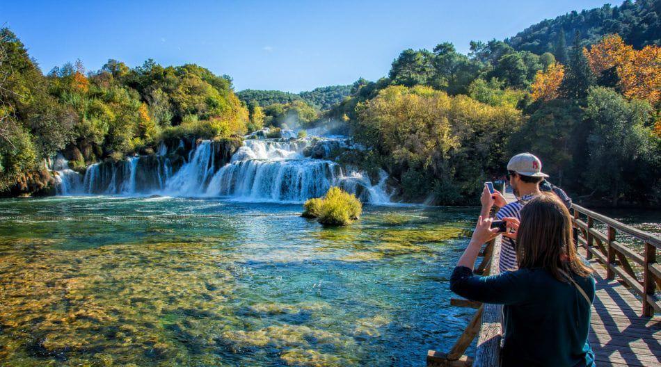 THE LIMIT OF 40 EUR HAS BEEN BREAKED The entrance to your favorite national parks is getting more expensive, here's how much parking and a hamburger will cost you!