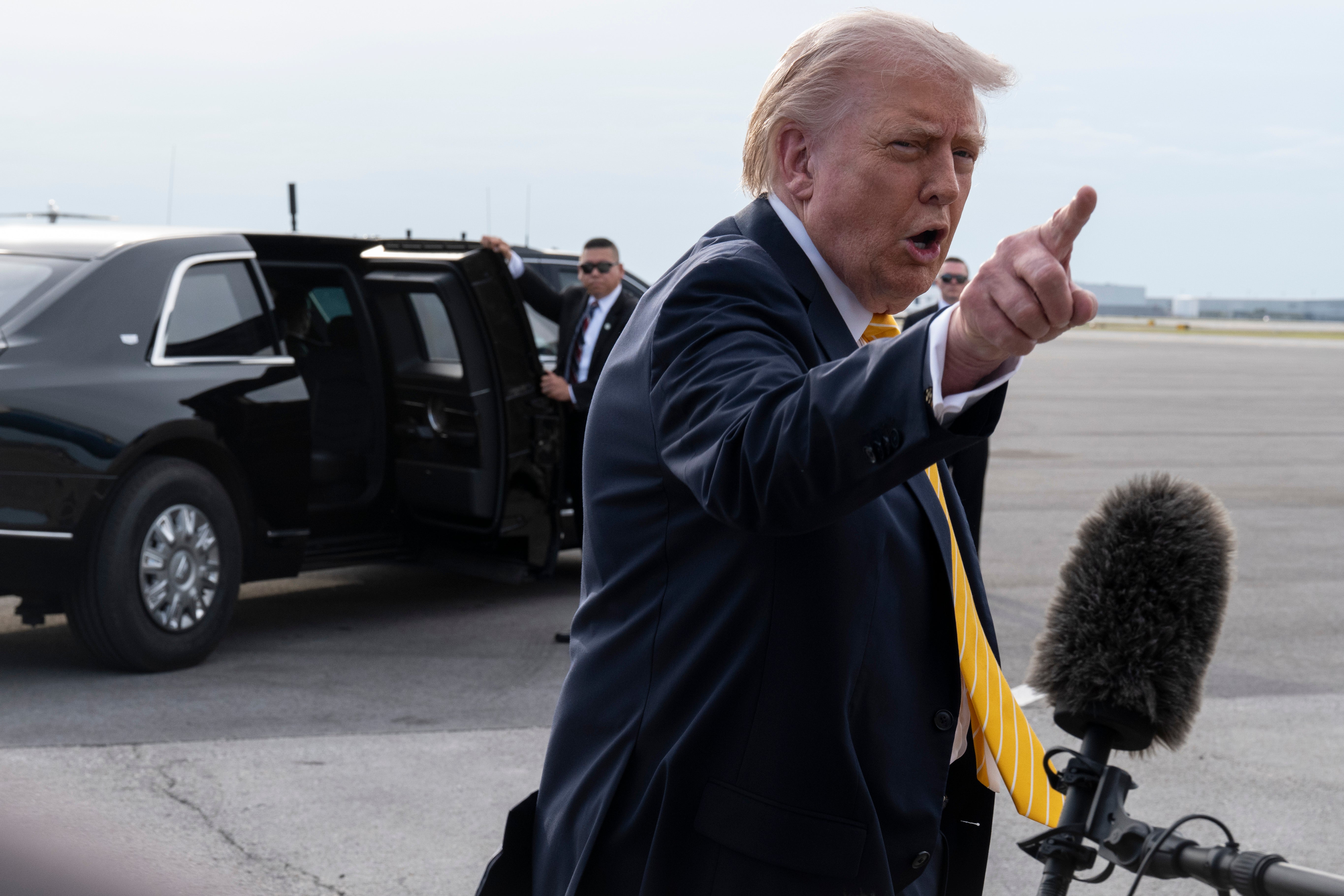 Donald Trump has made fresh threats against Iran