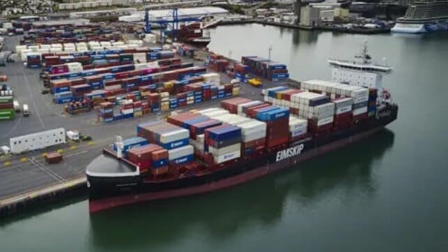 Bosuns and Seamen Call Strike Against Iceland’s Eimskip Bosuns and Seamen Call Strike Against Iceland’s Eimskip
