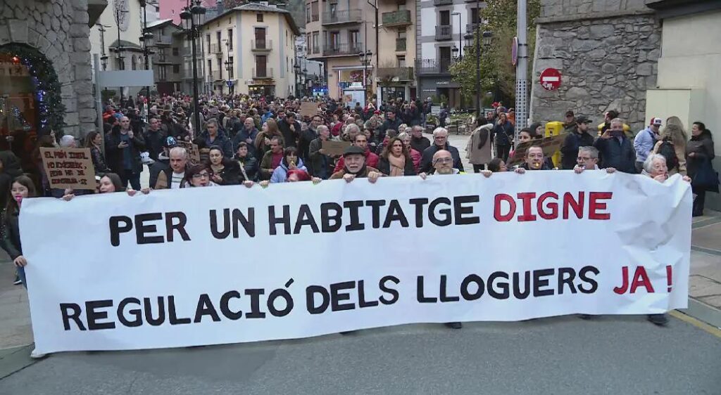 ‘A lot of people will end up leaving’: the warning about the social breakdown that threatens the future of Andorra 'A lot of people will end up leaving': the warning about the social breakdown that threatens the future of Andorra