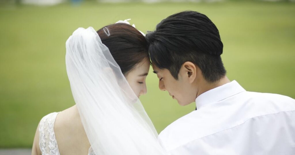 The numbers of Korean man/Japanese woman couples are exploding. Japanese women don’t expect an expensive Korean wedding, and they are attracted to “the gentle and considerate nature of Japanese women and their relatively low aversion to traditional gender roles”. The numbers of Korean man/Japanese woman couples are exploding. Japanese women don't expect an expensive Korean wedding, and they are attracted to "the gentle and considerate nature of Japanese women and their relatively low aversion to traditional gender roles".