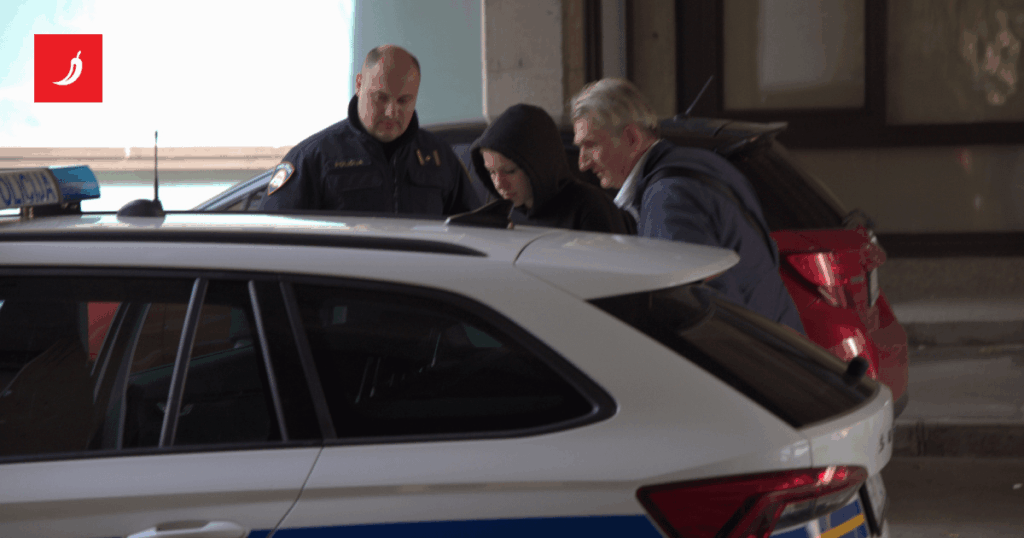 VIDEO She beat a Filipino man, she cried in court today. Turn in the case, will get a penalty?