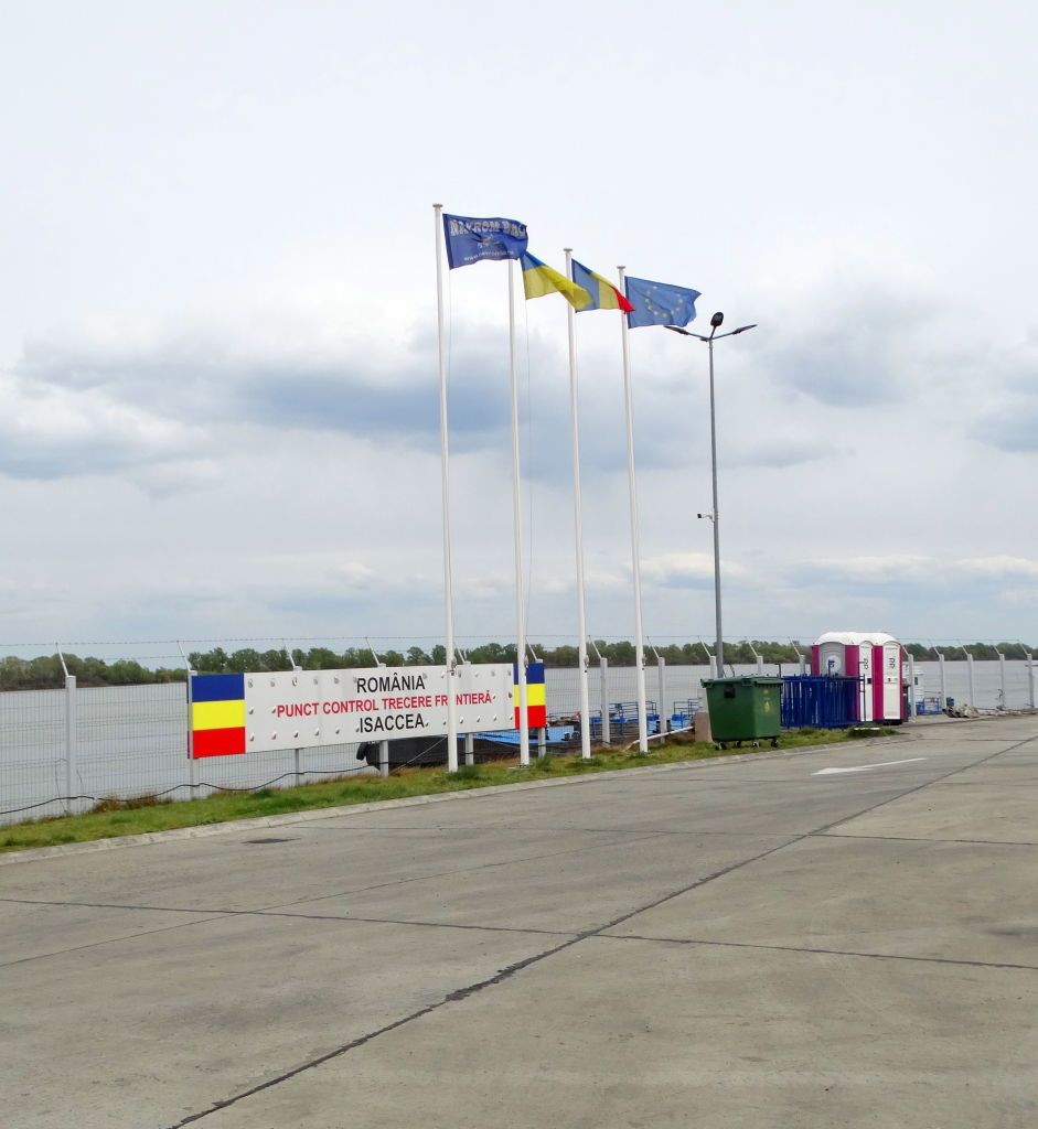 Romanian authorities find unexploded projectile near Ukraine border KI logo