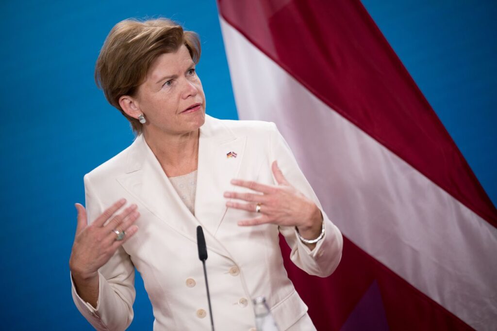 Russia threatens Latvia over unfounded claims of Ukrainian drone launch plans KI logo