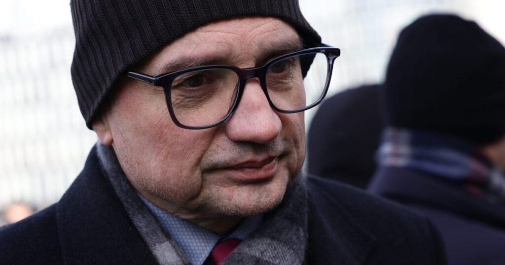 Poland’s fugitive former justice minister can’t rest easy in the US – POLITICO Poland’s fugitive former justice minister can’t rest easy in the US – POLITICO
