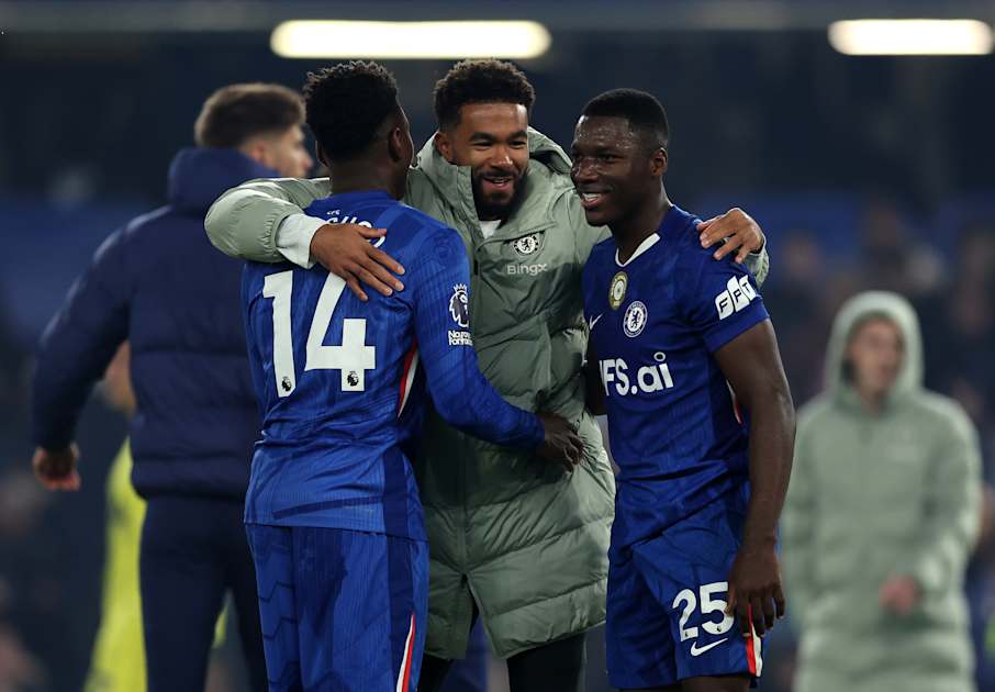 McFarlane ‘hopeful’ trio can return for Sunderland | News | Official Site McFarlane ‘hopeful’ trio can return for Sunderland | News | Official Site
