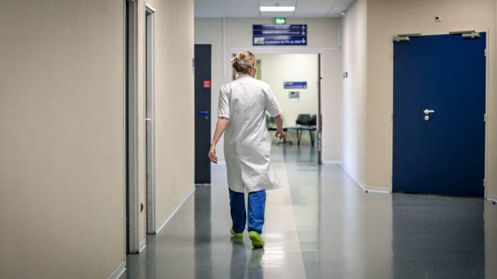 “We don’t know what they are doing”: at the public hospital, caregivers annoyed by the “monstrous money” spent on the administration “We don’t know what they are doing”: at the public hospital, caregivers annoyed by the “monstrous money” spent on the administration