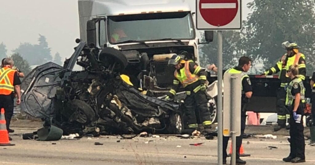 Dash cams to be mandatory for commercial vehicles in B.C.