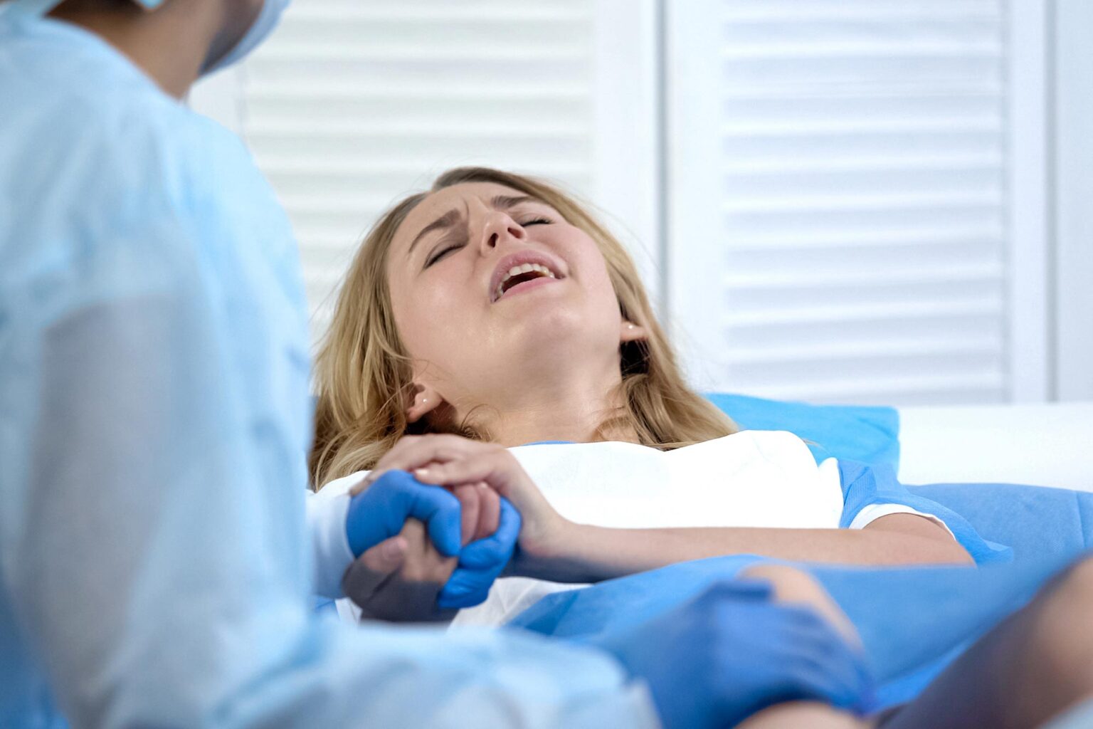 Scientists Challenge a Long-Held Belief About Why Human Childbirth Is So Difficult Hospital Mother Difficult Childbirth