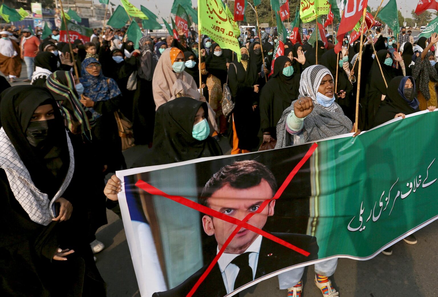 The Blogs: France: A Future Islamic Nuclear Power? | Jose Lev Alvarez Gomez