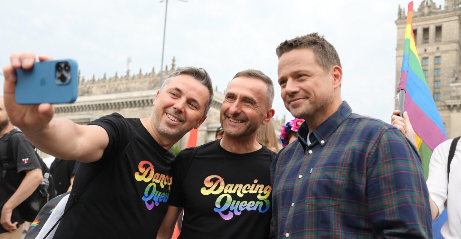 Poland recognises a same-sex marriage for the first time